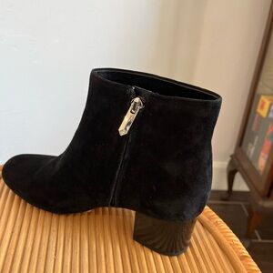 Sam Edelman black suede block heel booties size 8